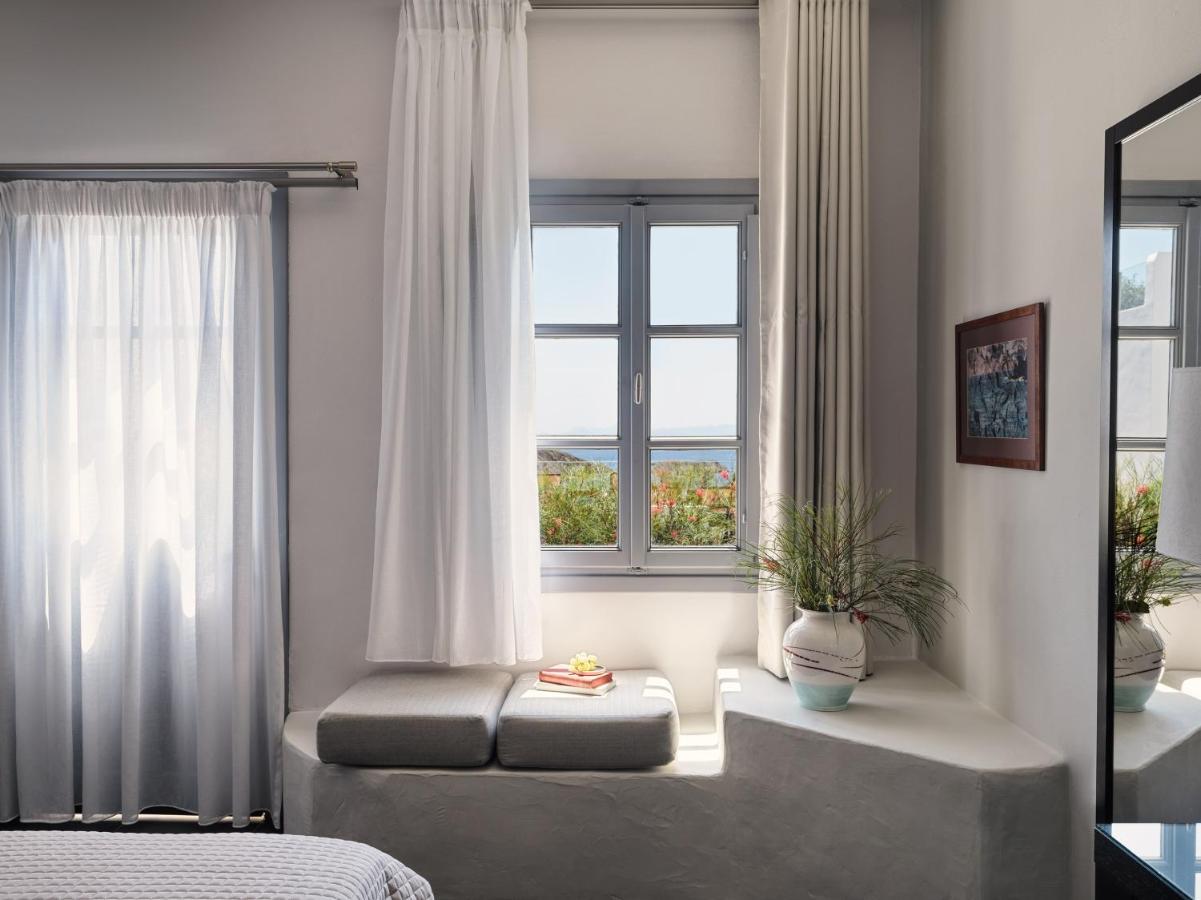 Grikos Bay  The Petra, Small Luxury Hotels Of The World מראה חיצוני תמונה