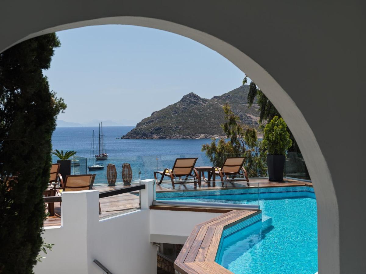 Grikos Bay  The Petra, Small Luxury Hotels Of The World מראה חיצוני תמונה